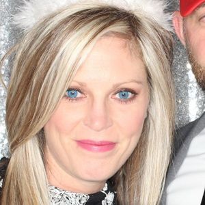 Meet your Posher, Mitzi